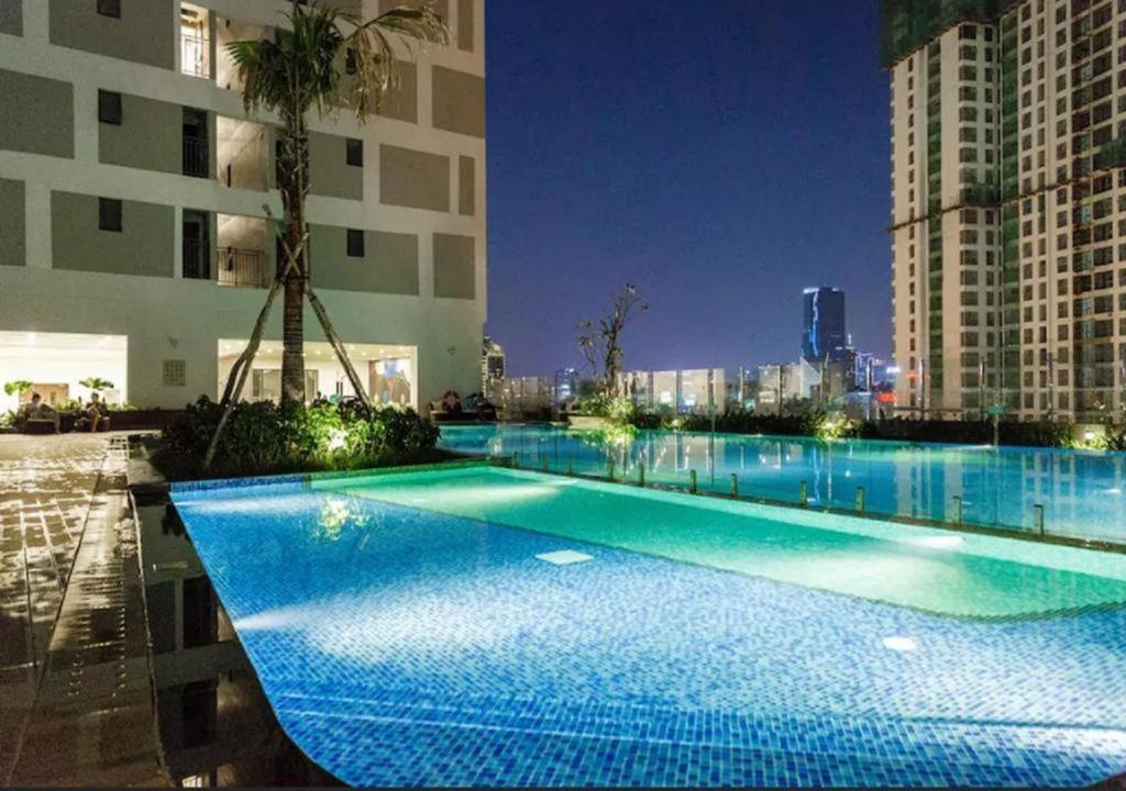 Rivergate Residence In Ben Van Don Street Ho Chi Minh City Exterior photo