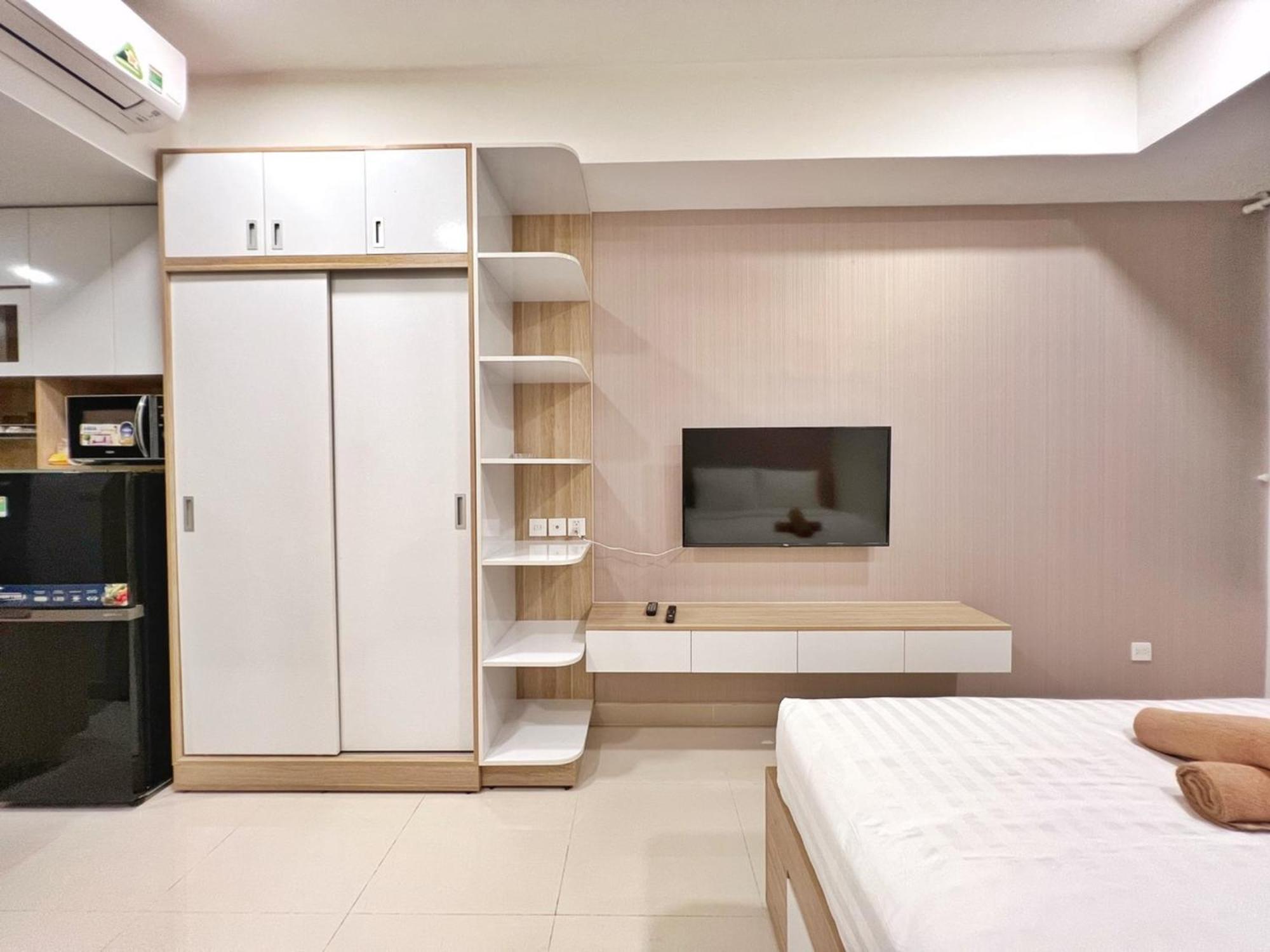 Rivergate Residence In Ben Van Don Street Ho Chi Minh City Exterior photo